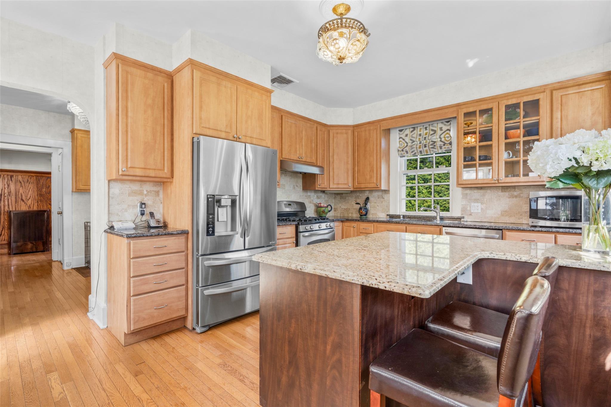 4610 Boston Post Road, Pelham, New York image 9