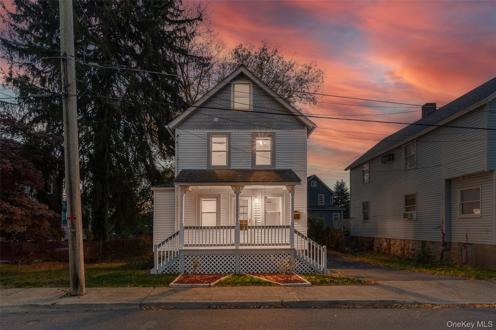 28 Fort Putnam Street