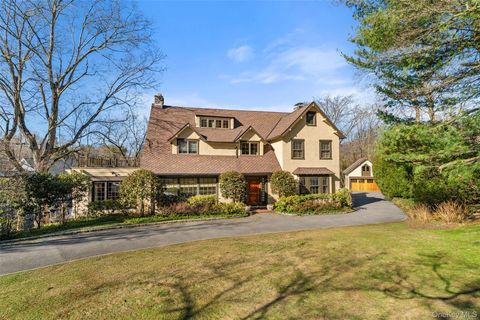Homes For Sale - 11 Mamaroneck Road<br/> Scarsdale, NY 10583