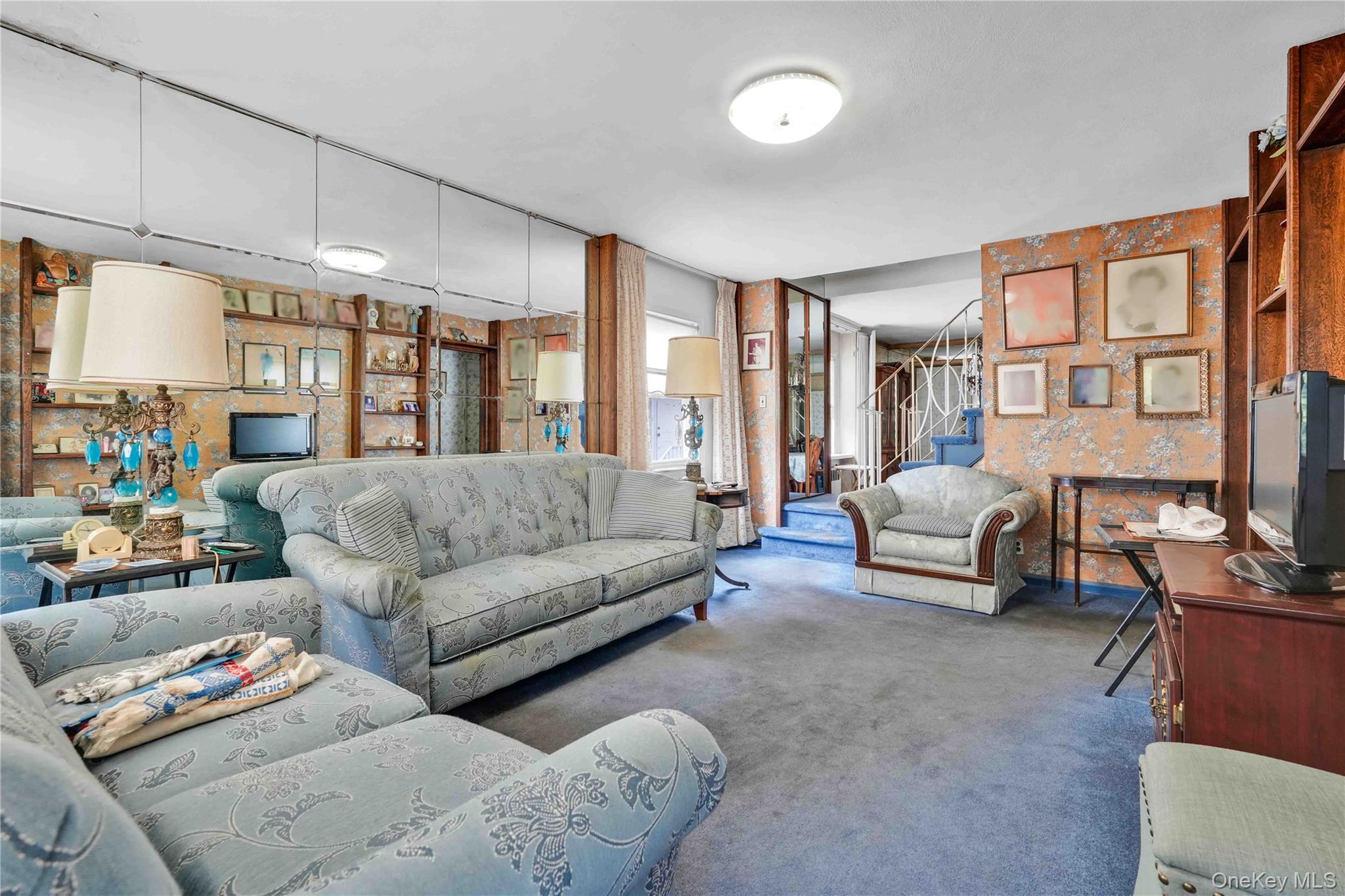 50-12 Utopia Parkway