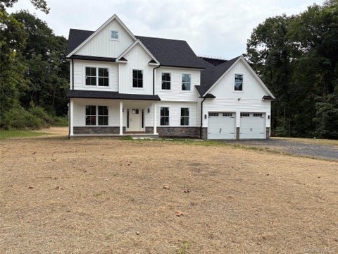 Photo for 4 Rosewood Lane