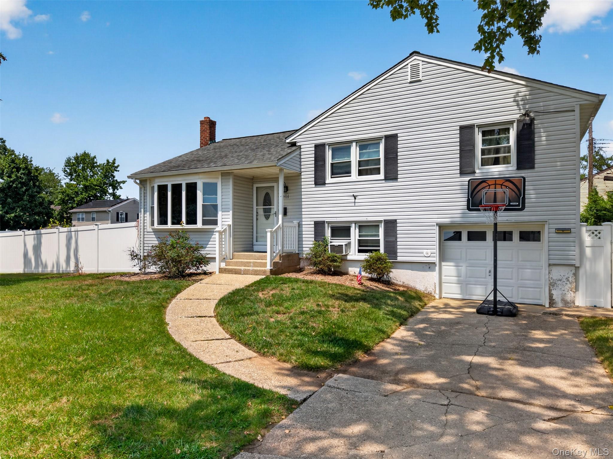 201 Willis Court