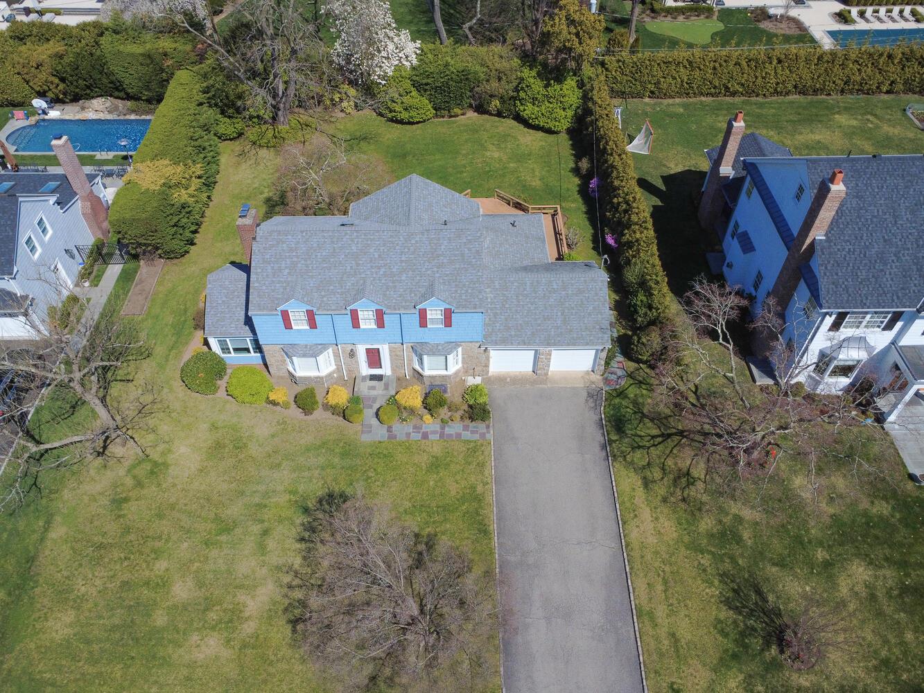 135 Northwoods Road, Manhasset, New York image 30