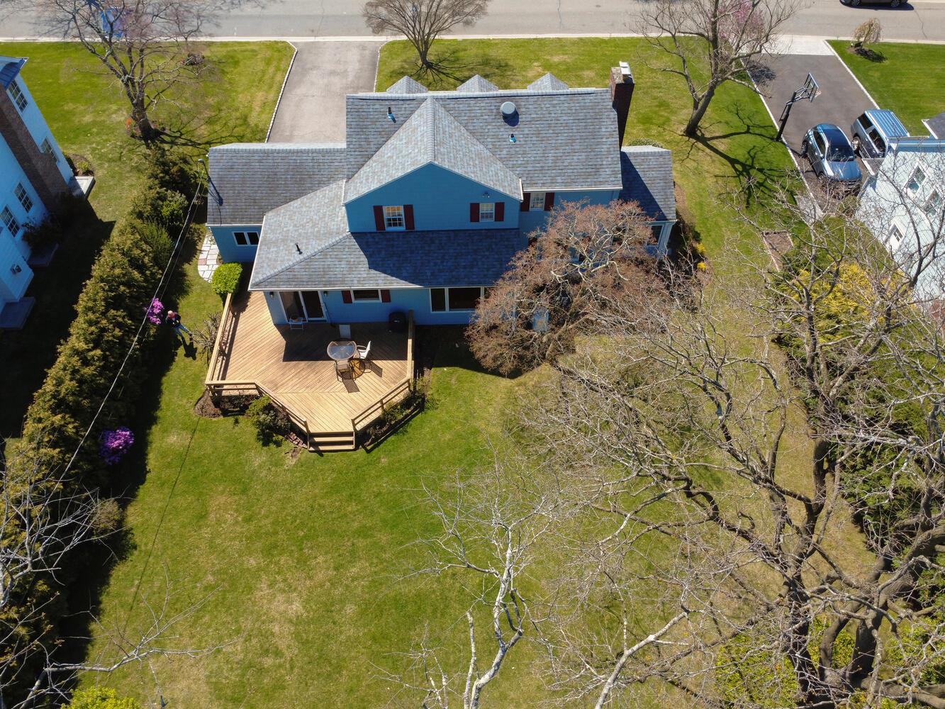 135 Northwoods Road, Manhasset, New York image 35