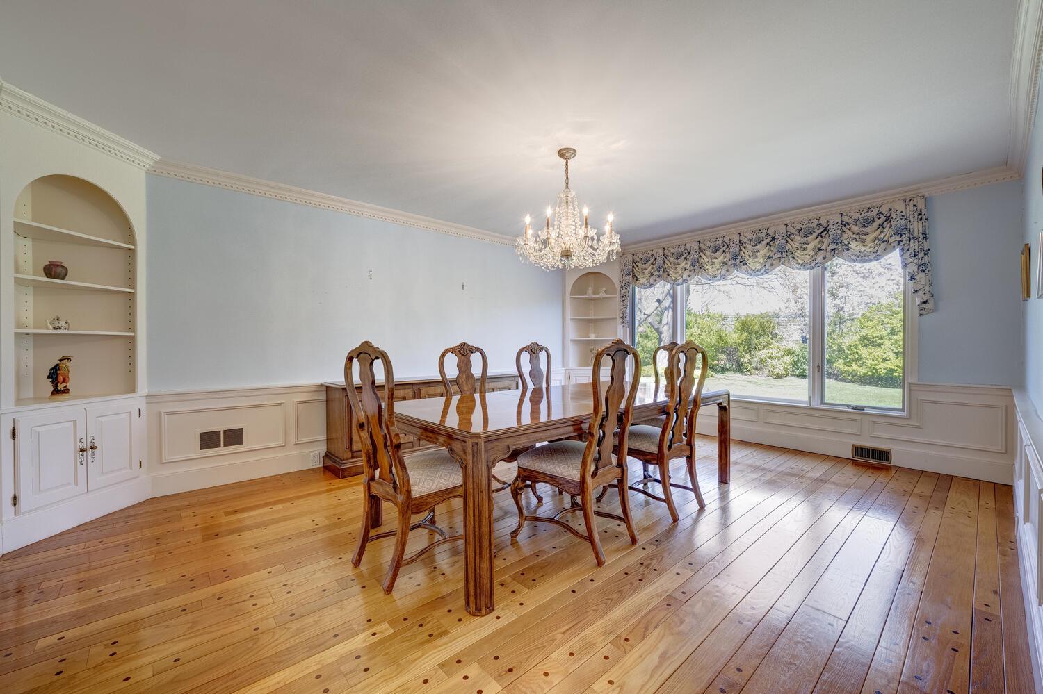 135 Northwoods Road, Manhasset, New York image 10