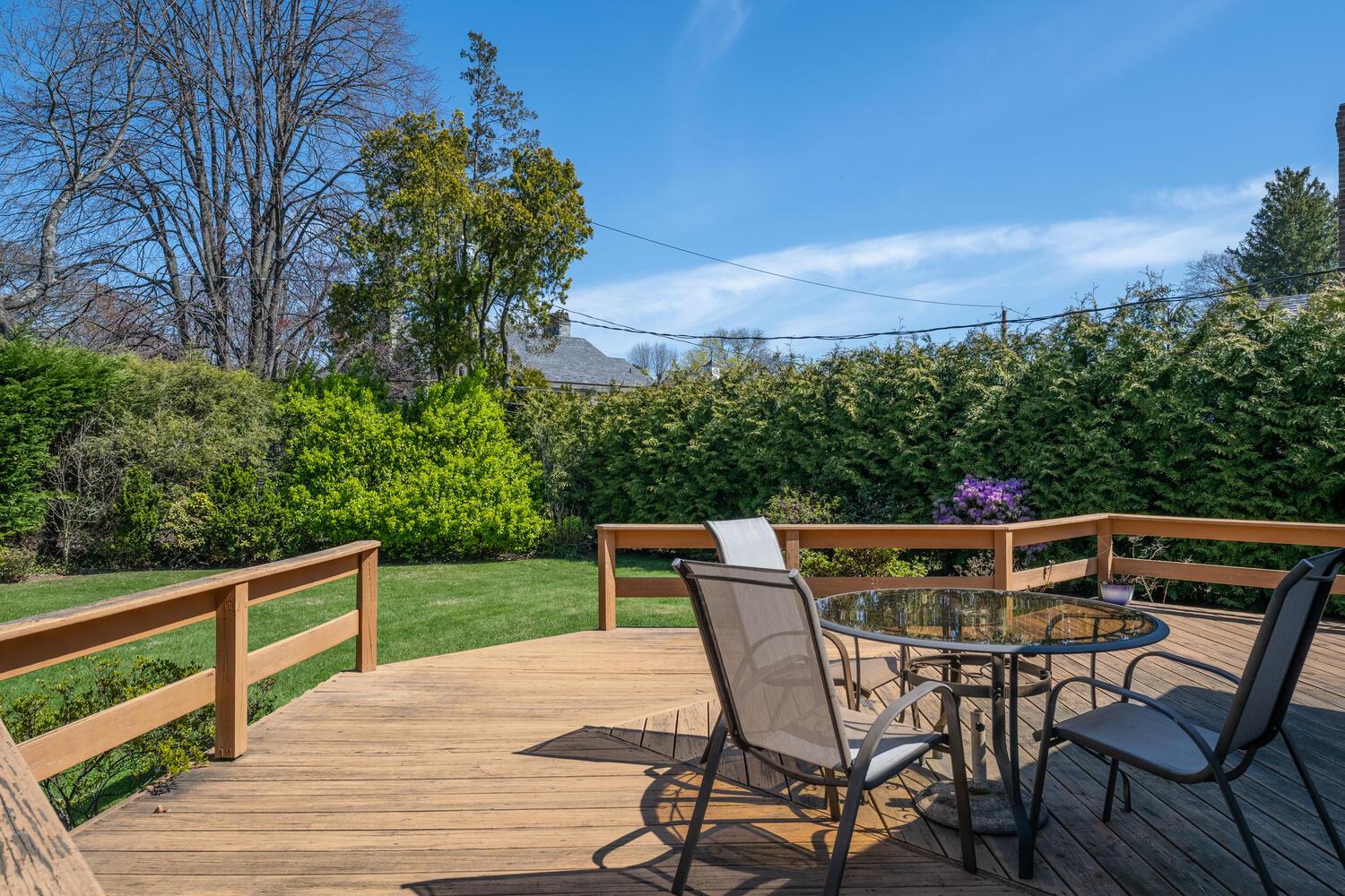 135 Northwoods Road, Manhasset, New York image 28
