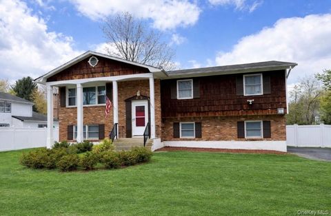 Homes For Sale - 25 Rosman Road<br/> Rockland County, Thiells, NY 10984