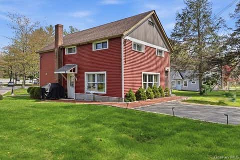 Homes For Rent - 4 Lower Trinity Pass Road<br/> Pound Ridge, NY 10576