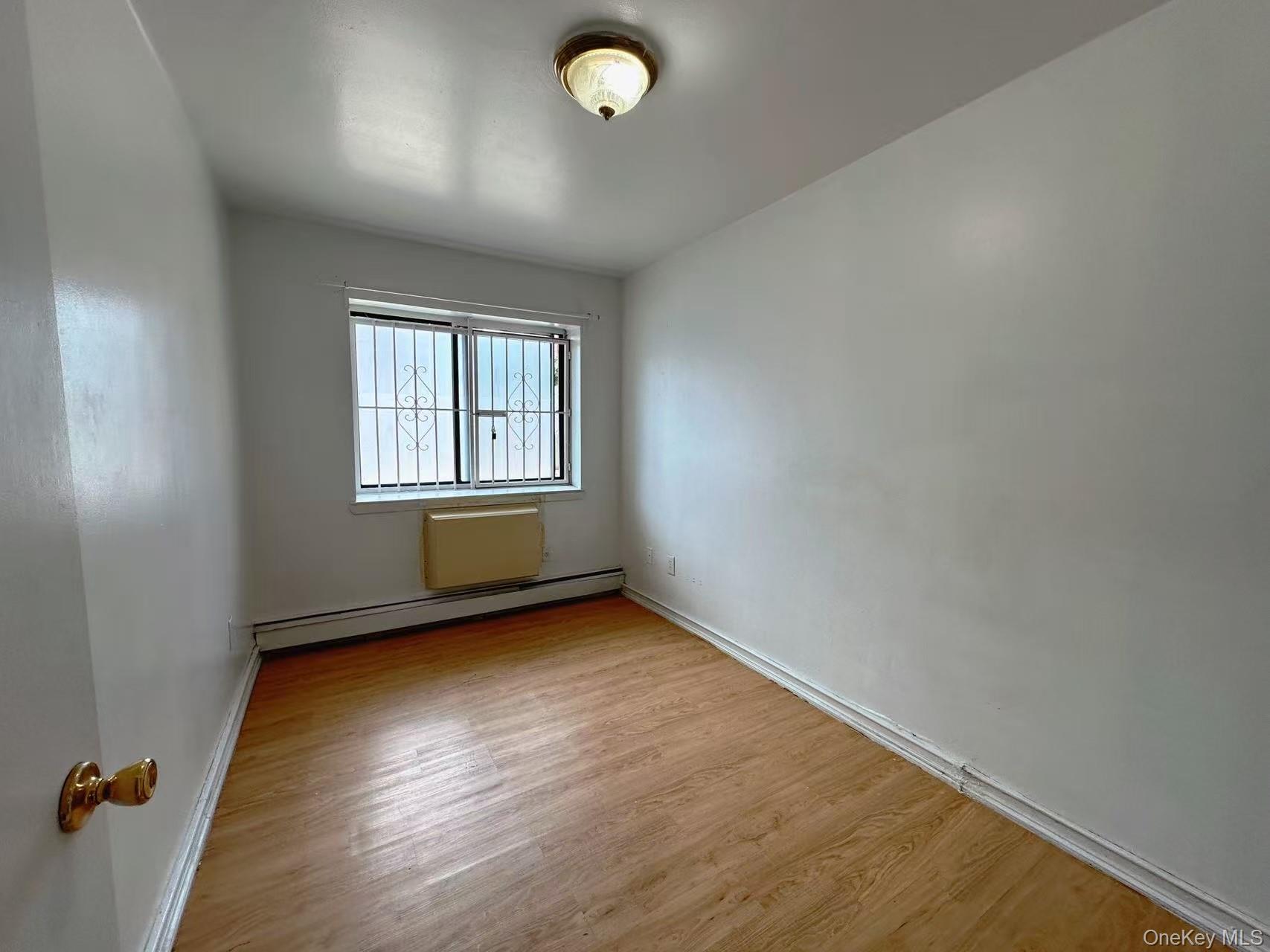 4304 158th Street L4