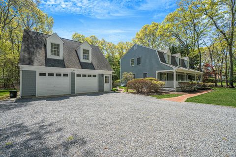 Homes For Sale - 4 Chambord Court<br/> Shoreham, NY 11786
