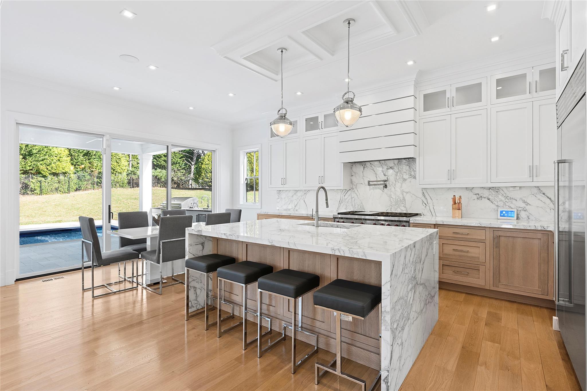51 Arbutus Road, Southampton, New York image 8