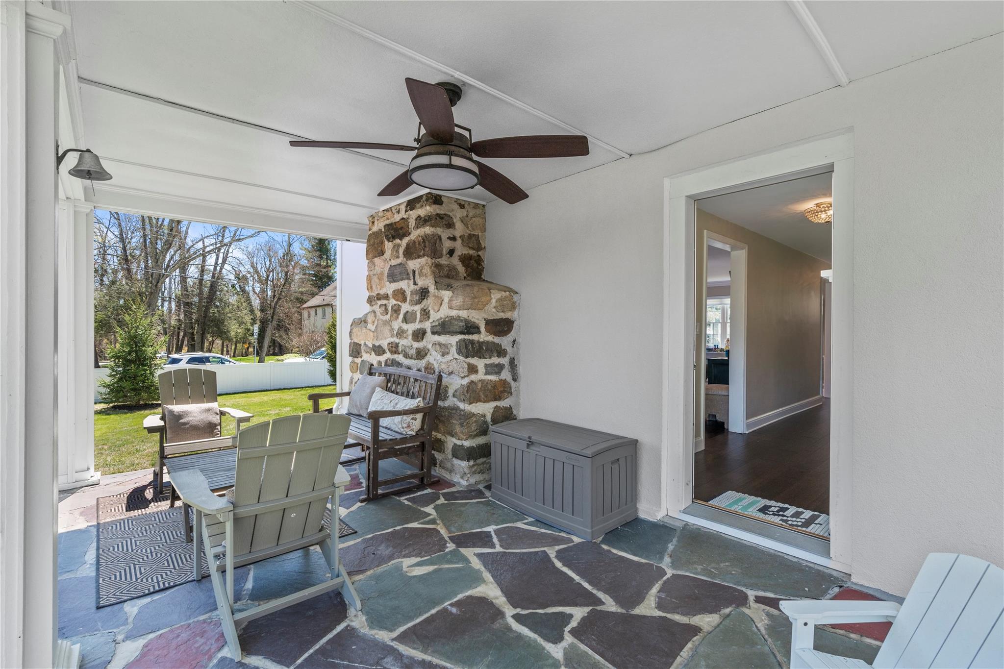371 Cherry Street, Bedford Hills, Florida image 12