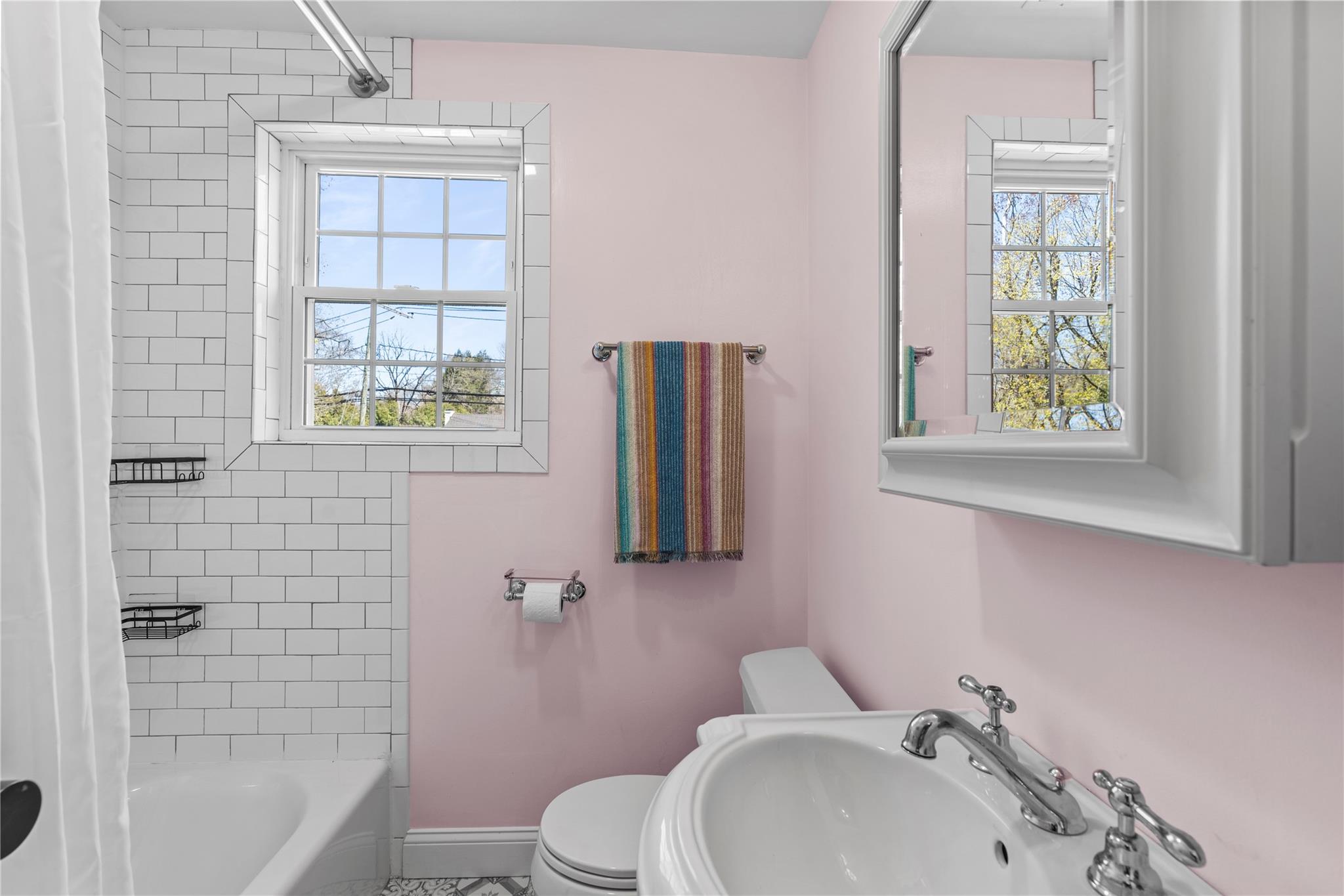 371 Cherry Street, Bedford Hills, Florida image 21