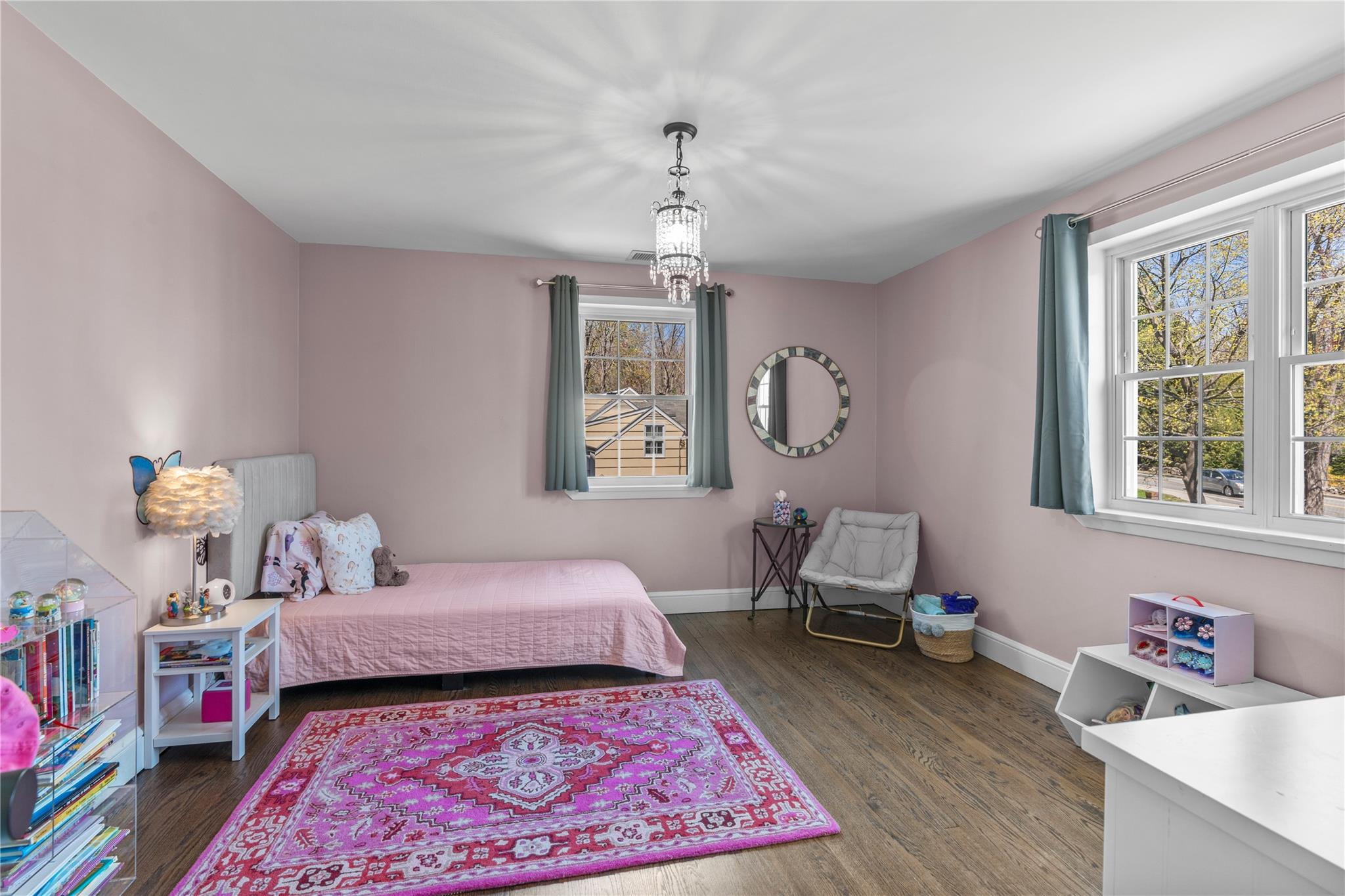371 Cherry Street, Bedford Hills, Florida image 19