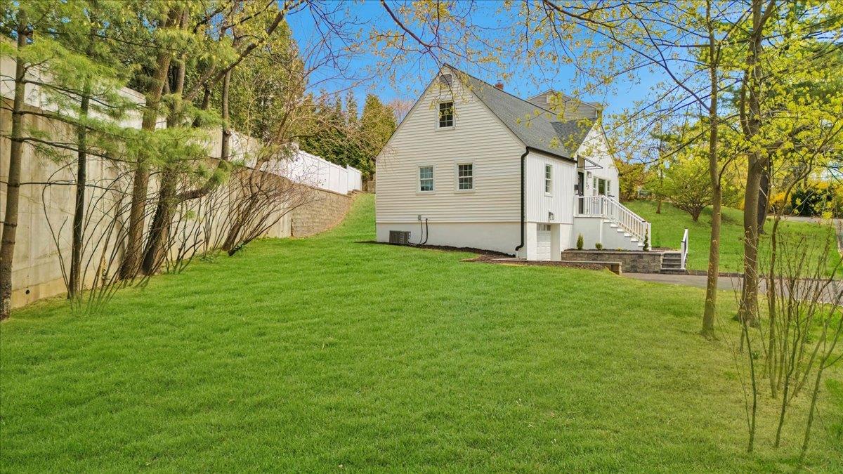 27 Woodruff Avenue, Scarsdale, New York image 16