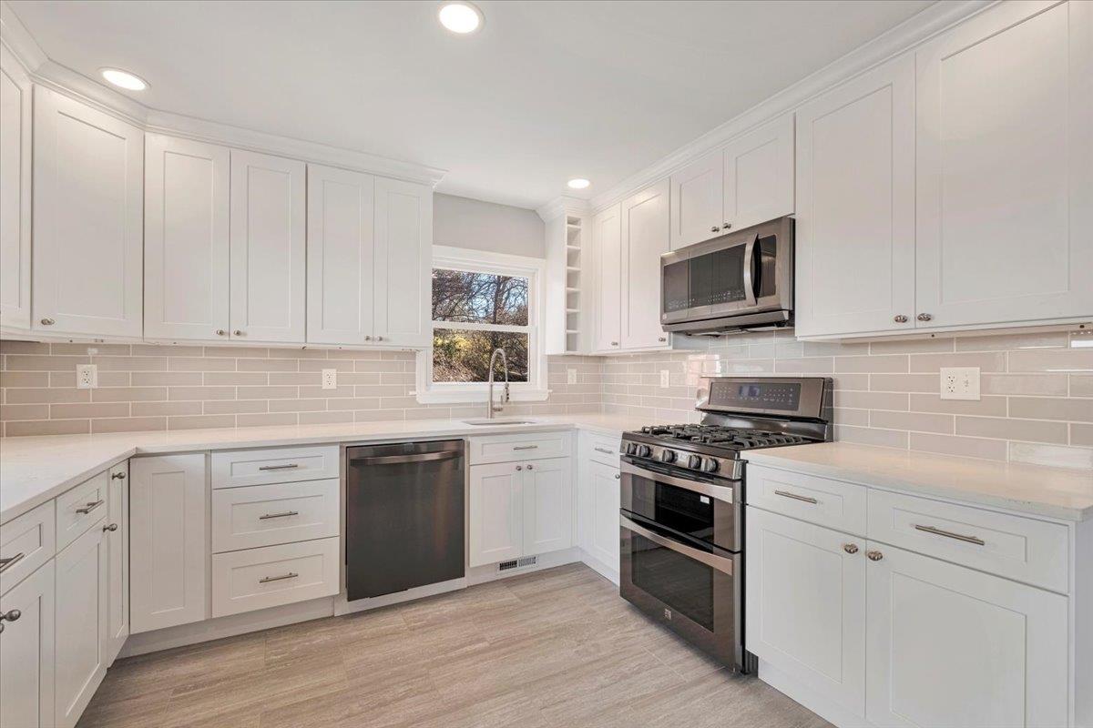 27 Woodruff Avenue, Scarsdale, New York image 7