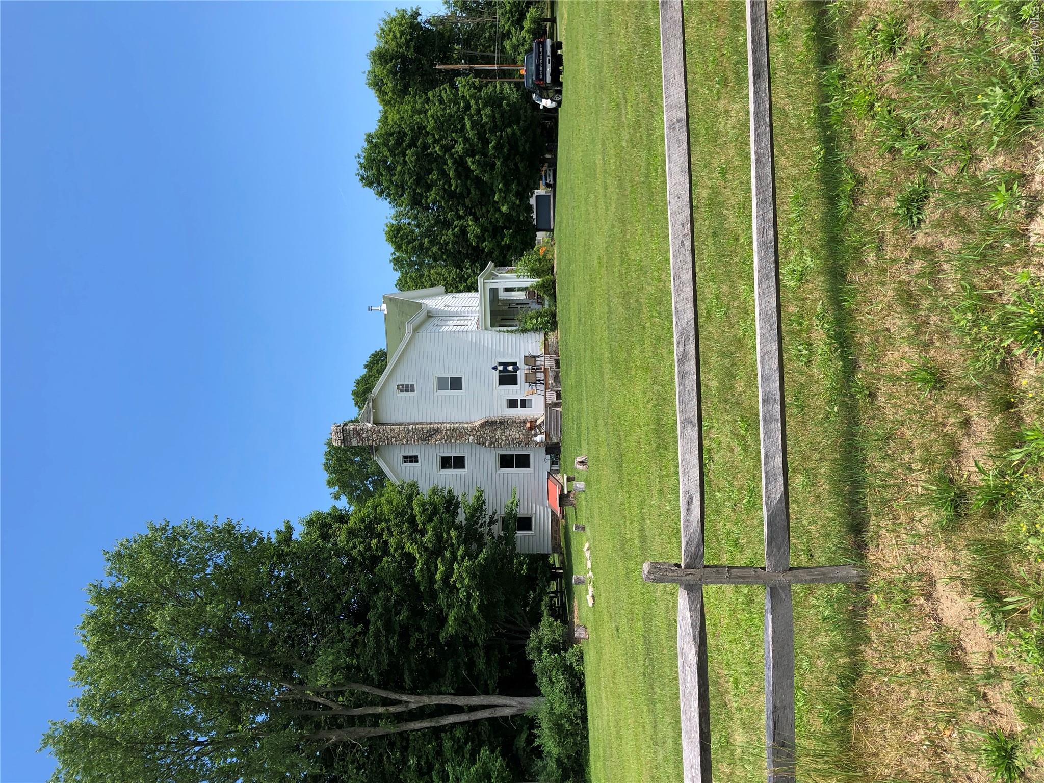 181 Huguenot Street