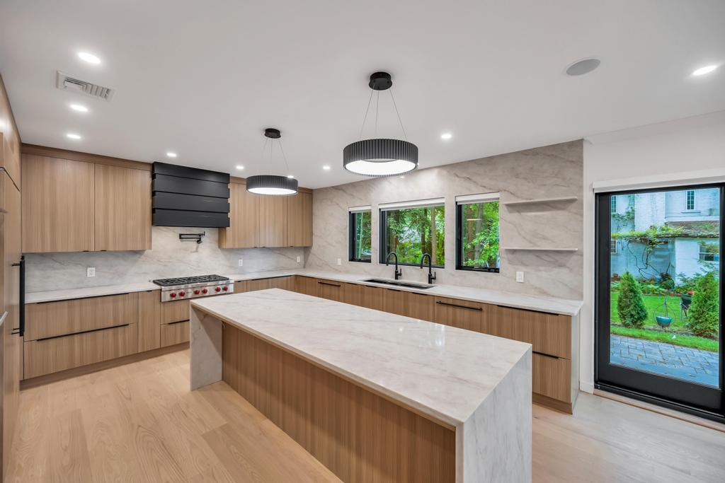 1 Bentley Road