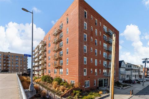 133 Beach 120th Street Unit 1E, Rockaway Park, NY 11694 - MLS#: LP1438620