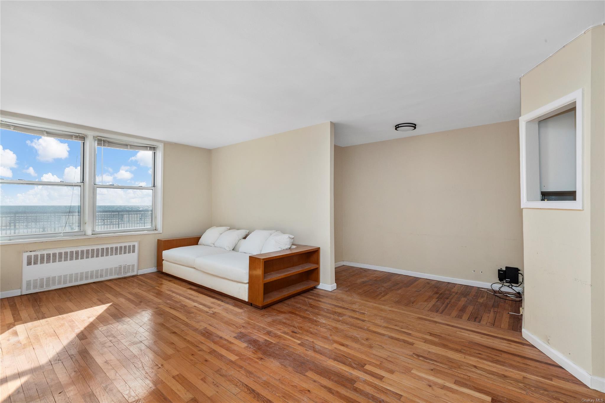 133 Beach 120th Street #1E, Rockaway Park, New York image 4