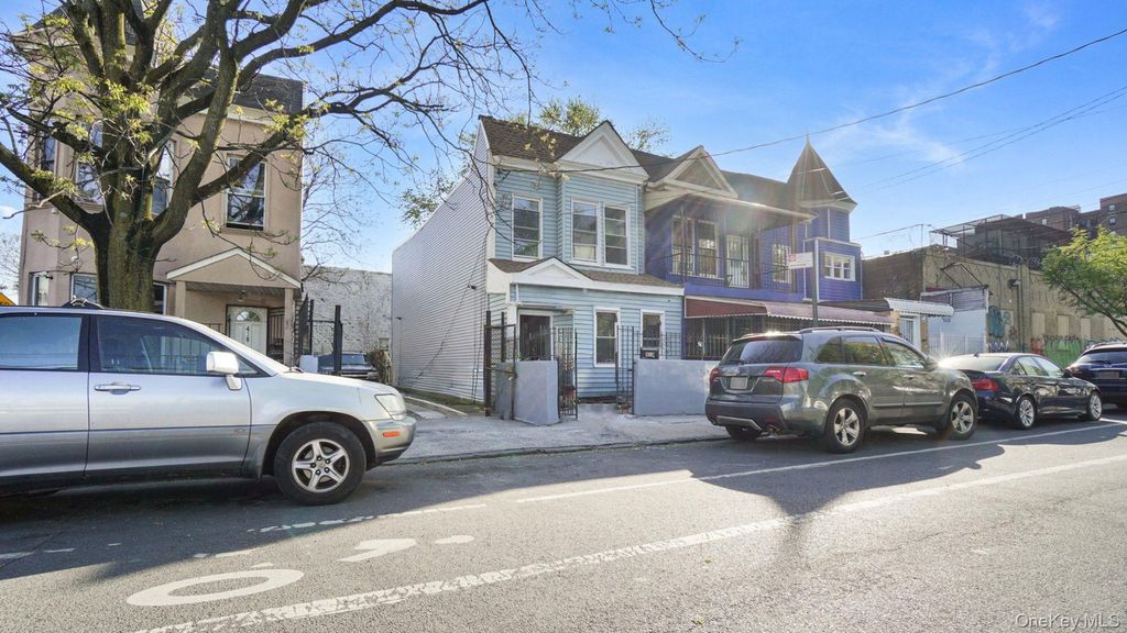 Photo of 414 E 182nd Street, Bronx, NY 10457 (MLS # 1002206)