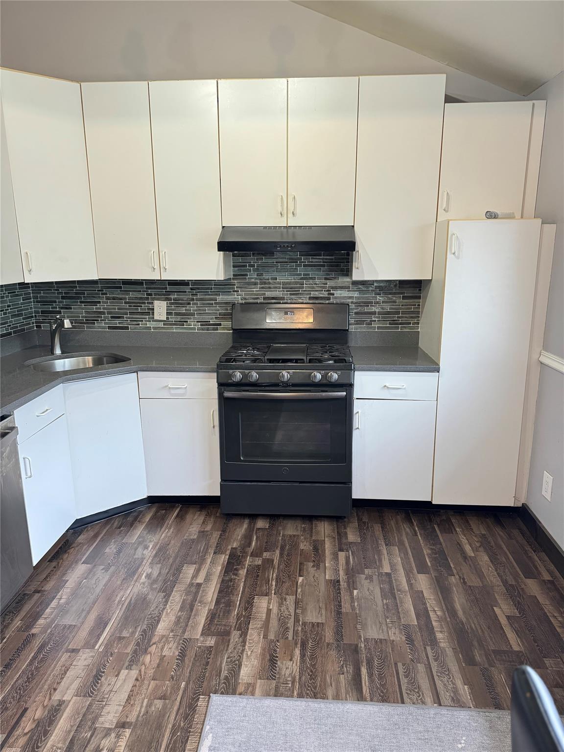 22 Salem Lane, Selden, New York image 2