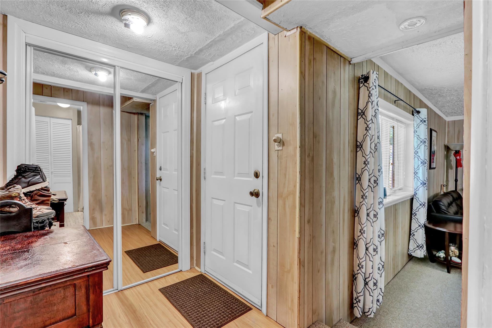 109 Harrisburg Street, Bay Shore, New York image 21