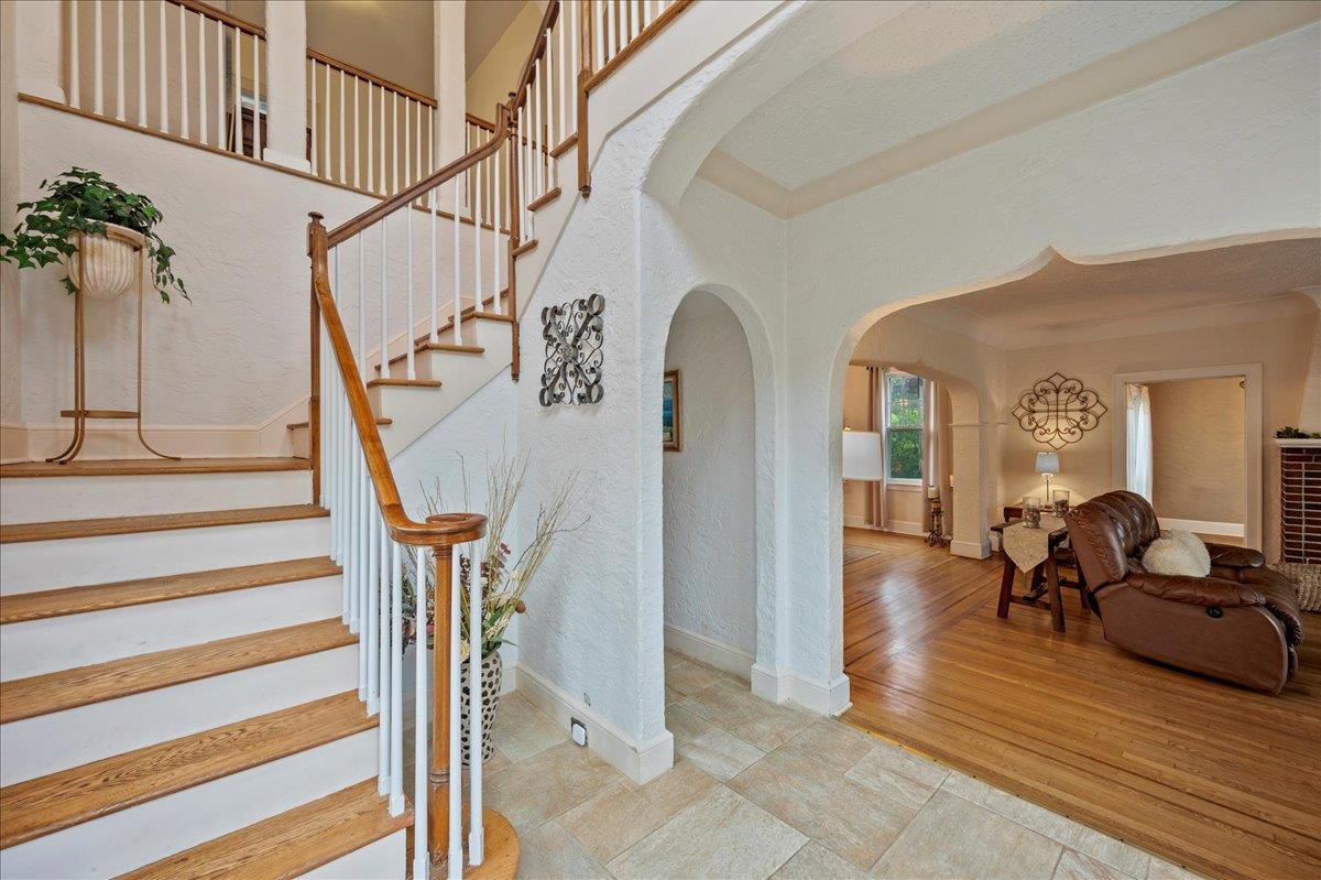 1243 Raleigh Road, Mamaroneck, New York image 8