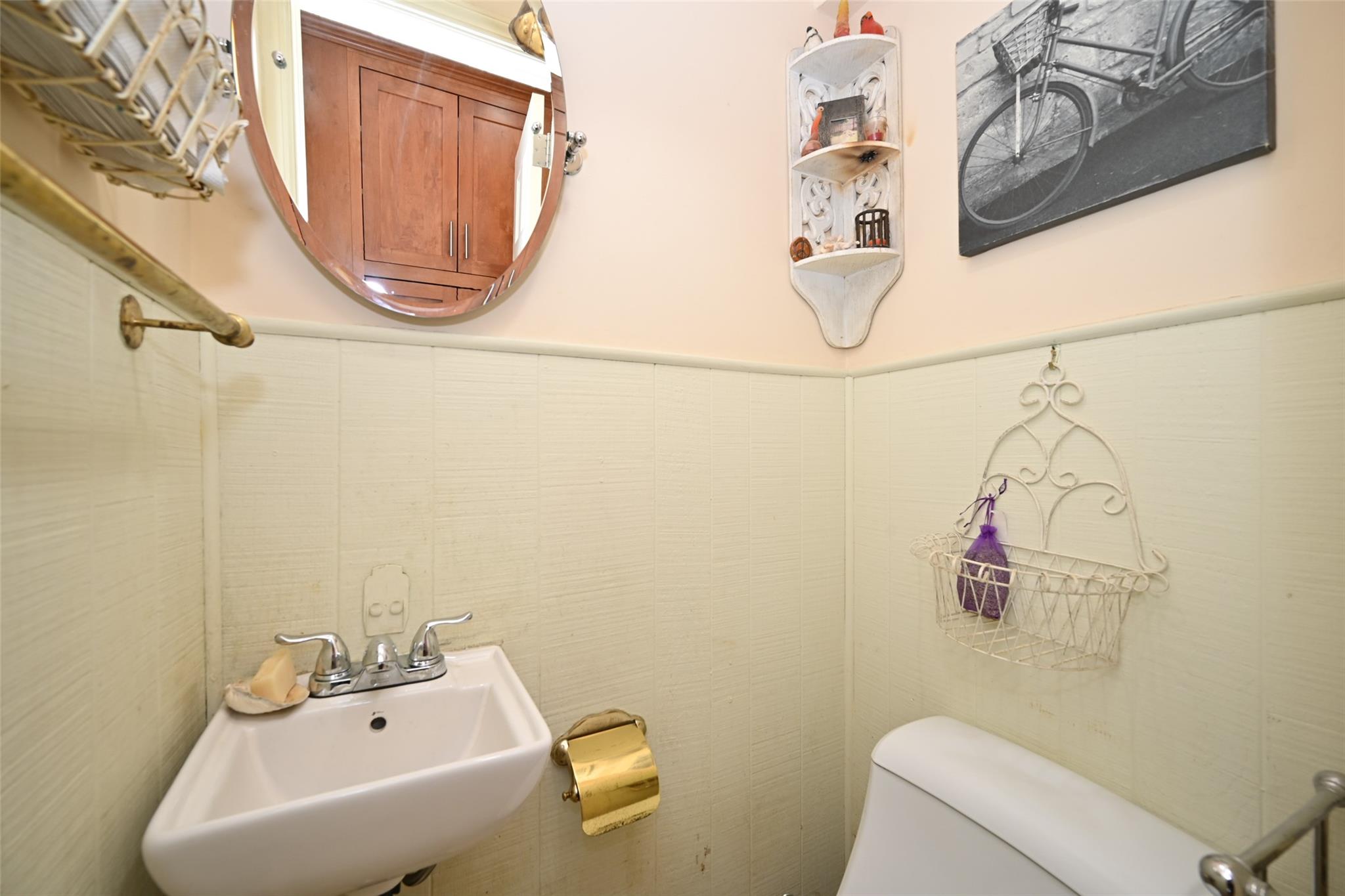70-37 175 Street, Fresh Meadows, New York image 13