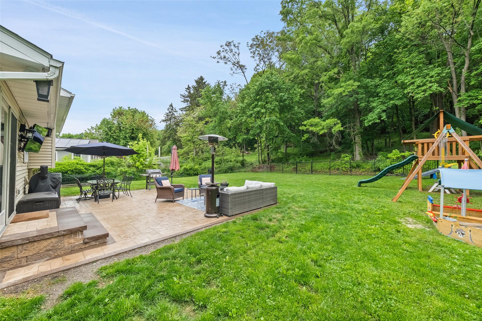 3 Westview Drive, Poughkeepsie, New York image 35