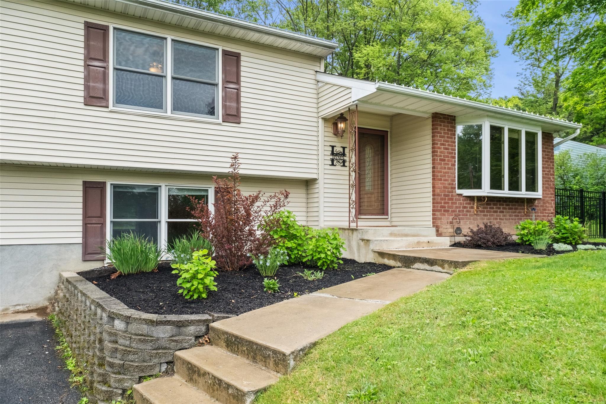 3 Westview Drive, Poughkeepsie, New York image 2