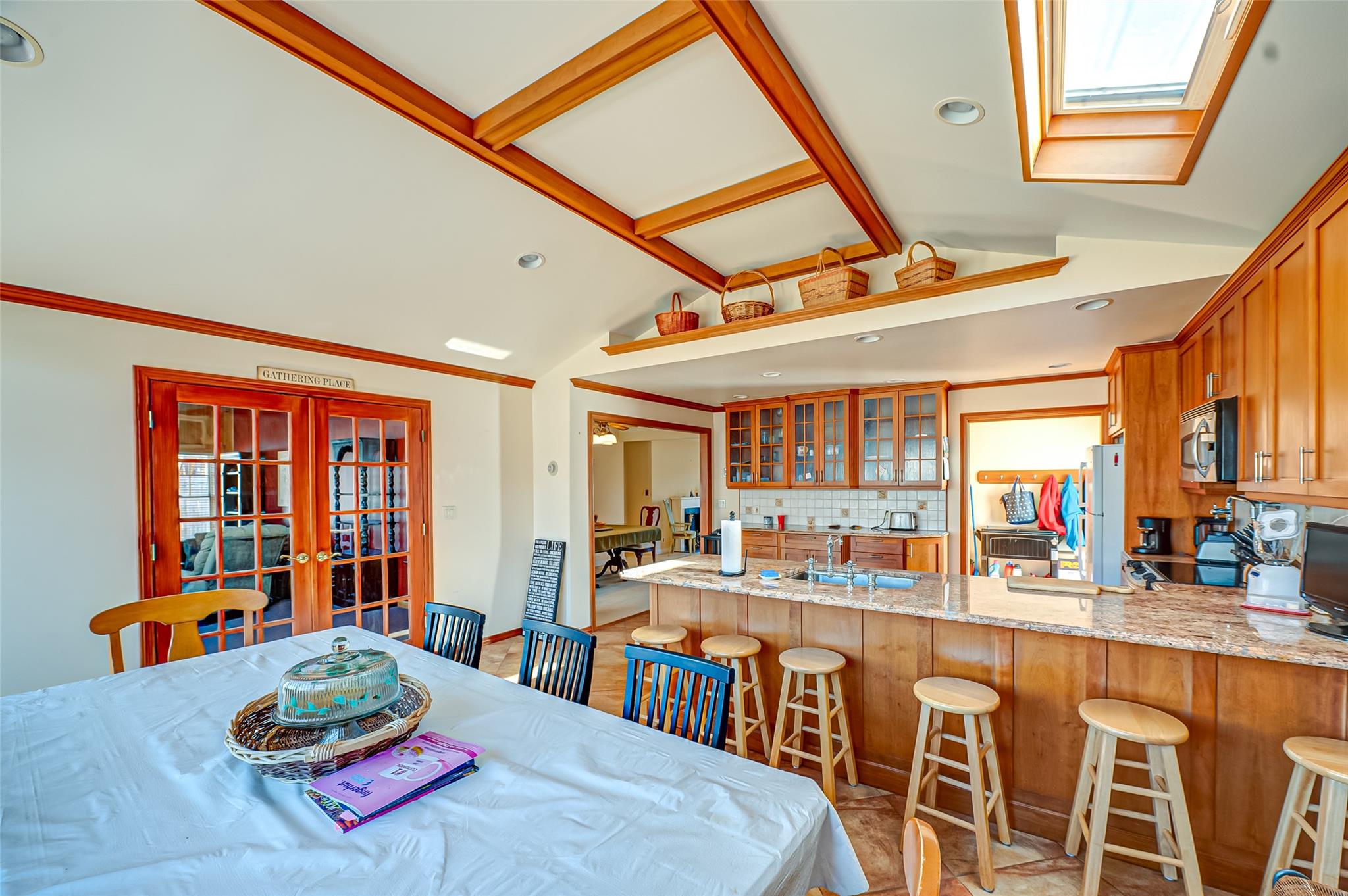 34 Mead Avenue, Hicksville, New York image 21