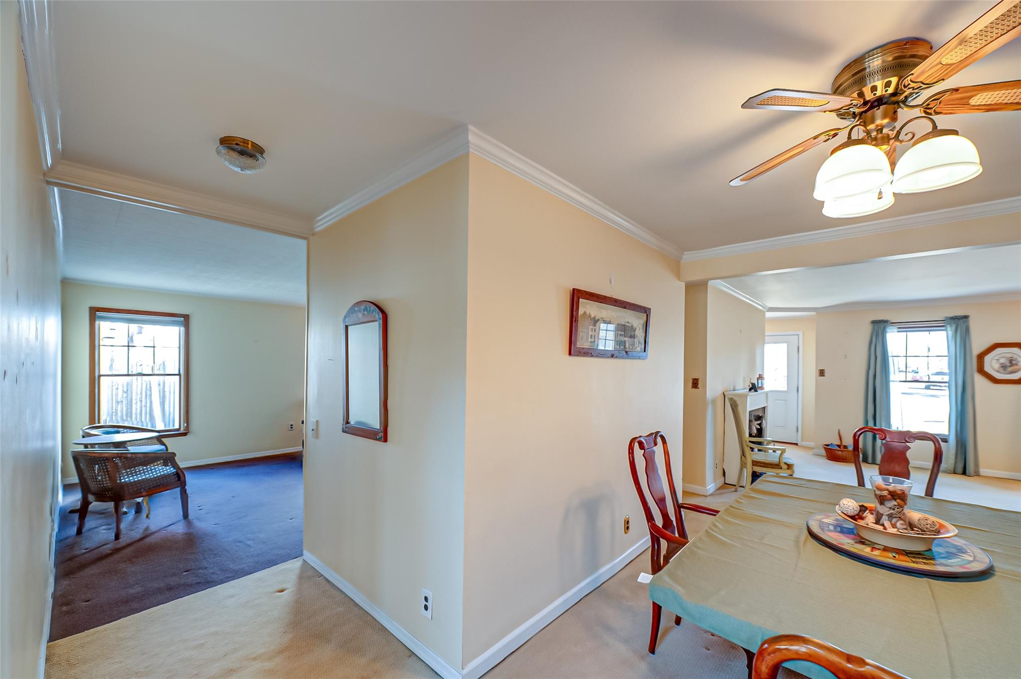 34 Mead Avenue, Hicksville, New York image 25