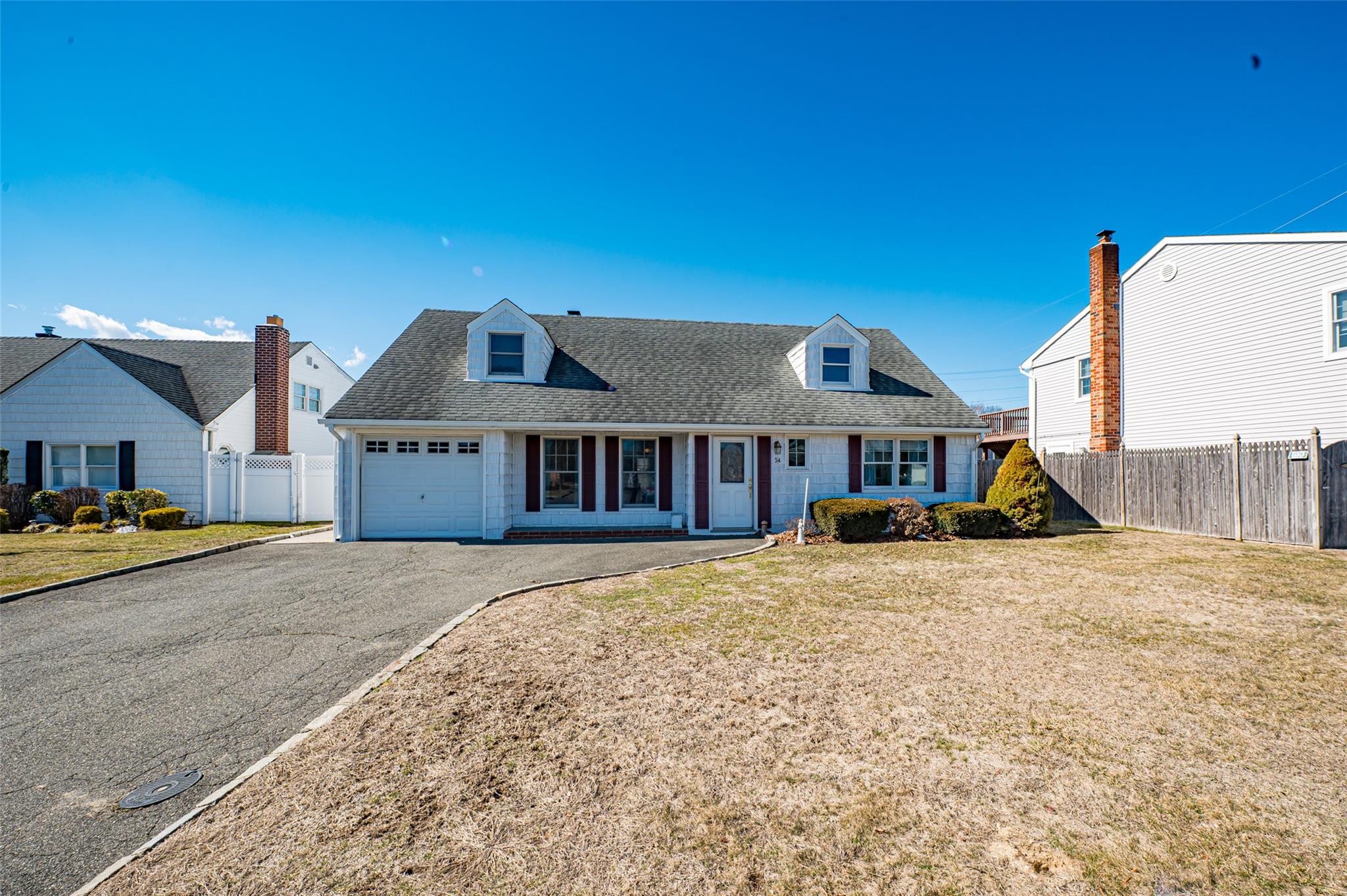34 Mead Avenue, Hicksville, New York image 32