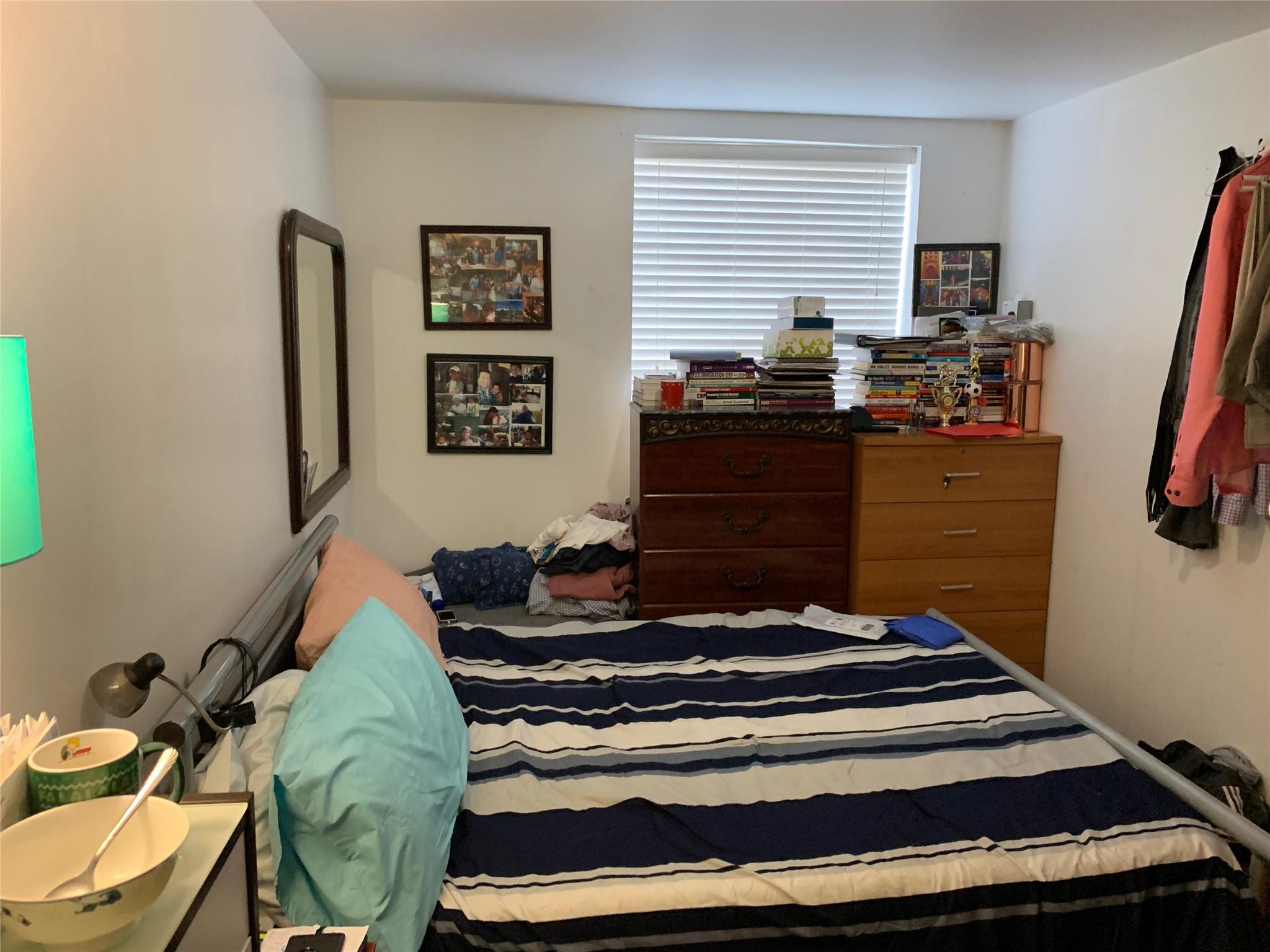 31-22 union Street 2D