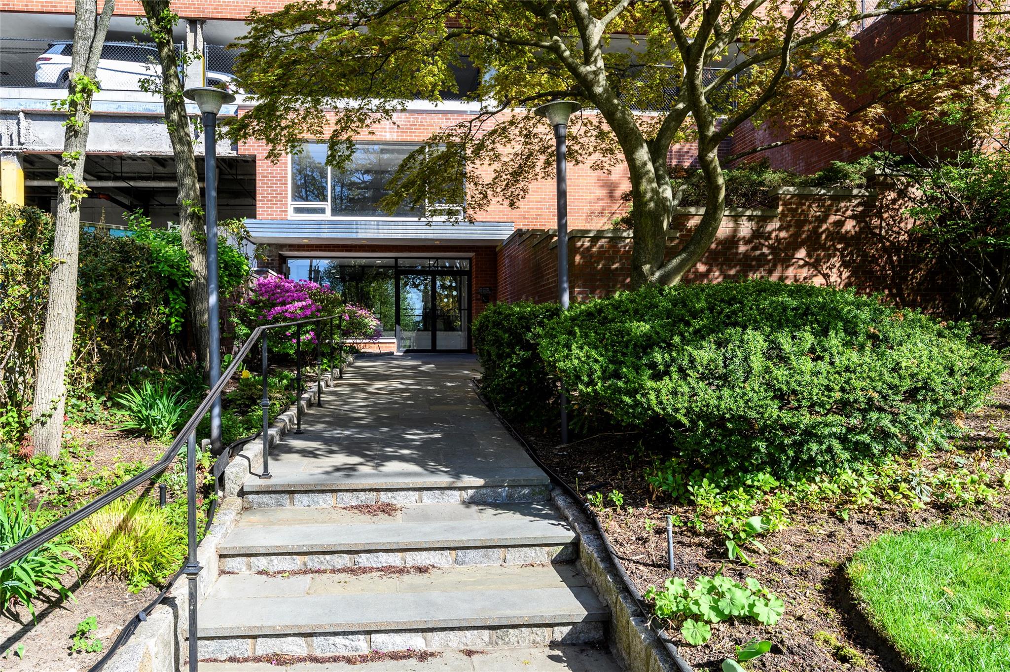 14 Westview Avenue #412, Tuckahoe, New York image 2
