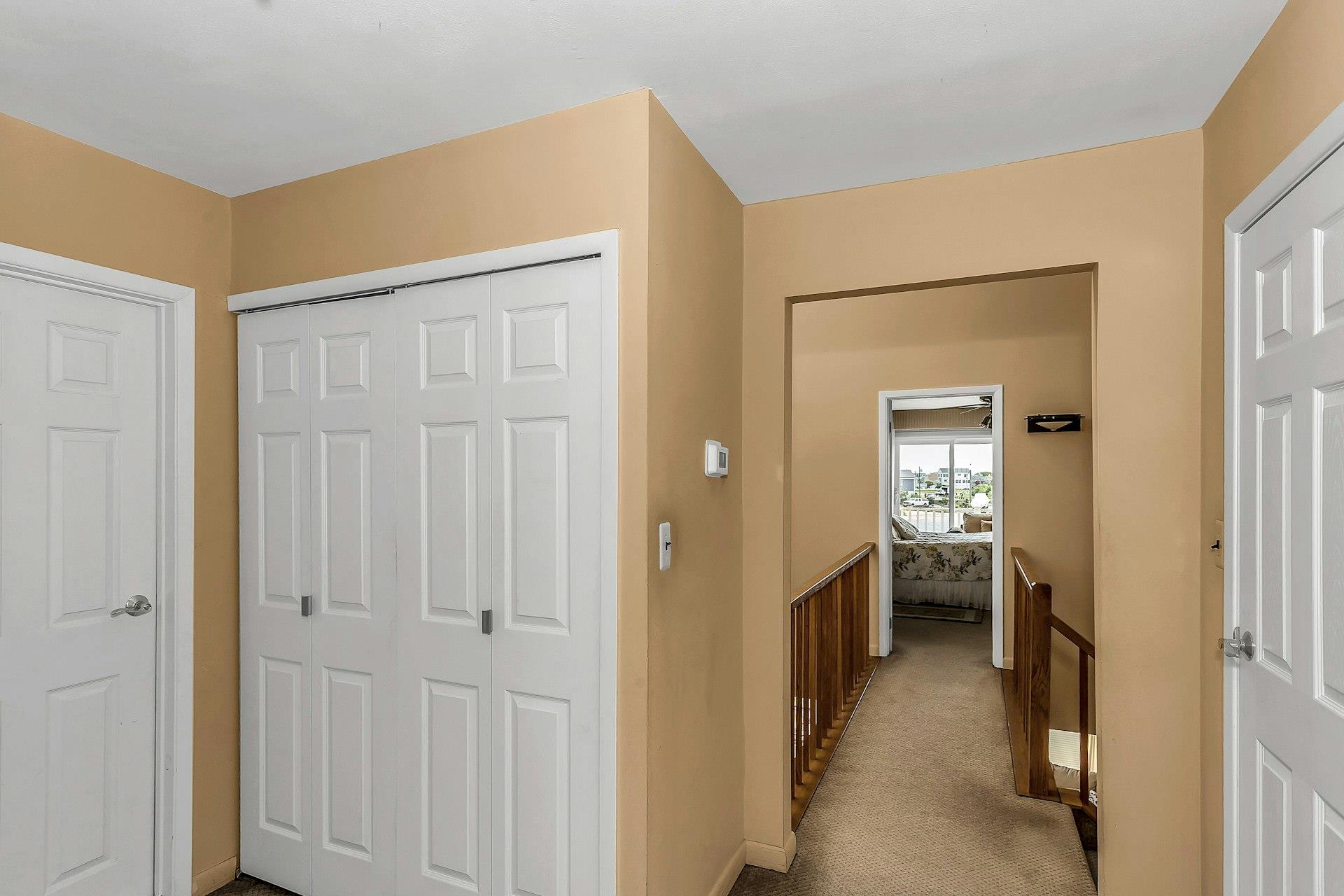 4 Victoria Drive, Amityville, New York image 12