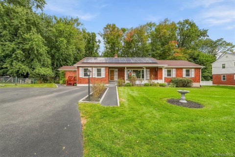 Multifamily For Sale - 83 7th Street<br/> Westchester County, Verplanck, NY 10596