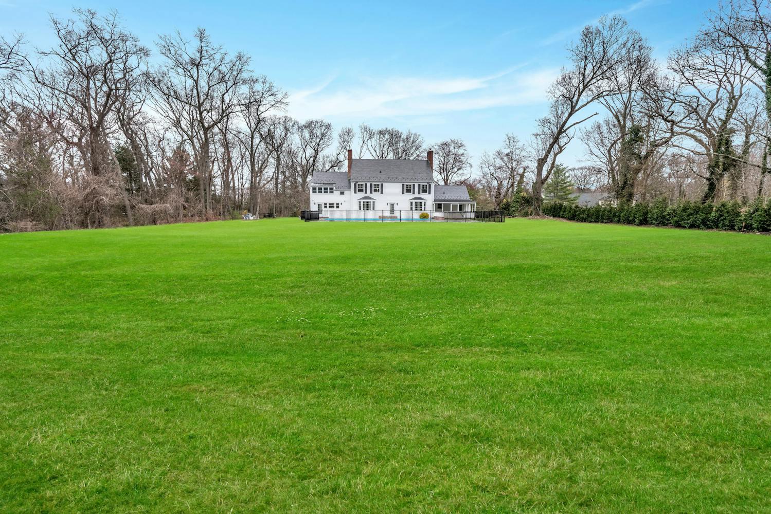 539 Split Rock Road, Syosset, New York image 36