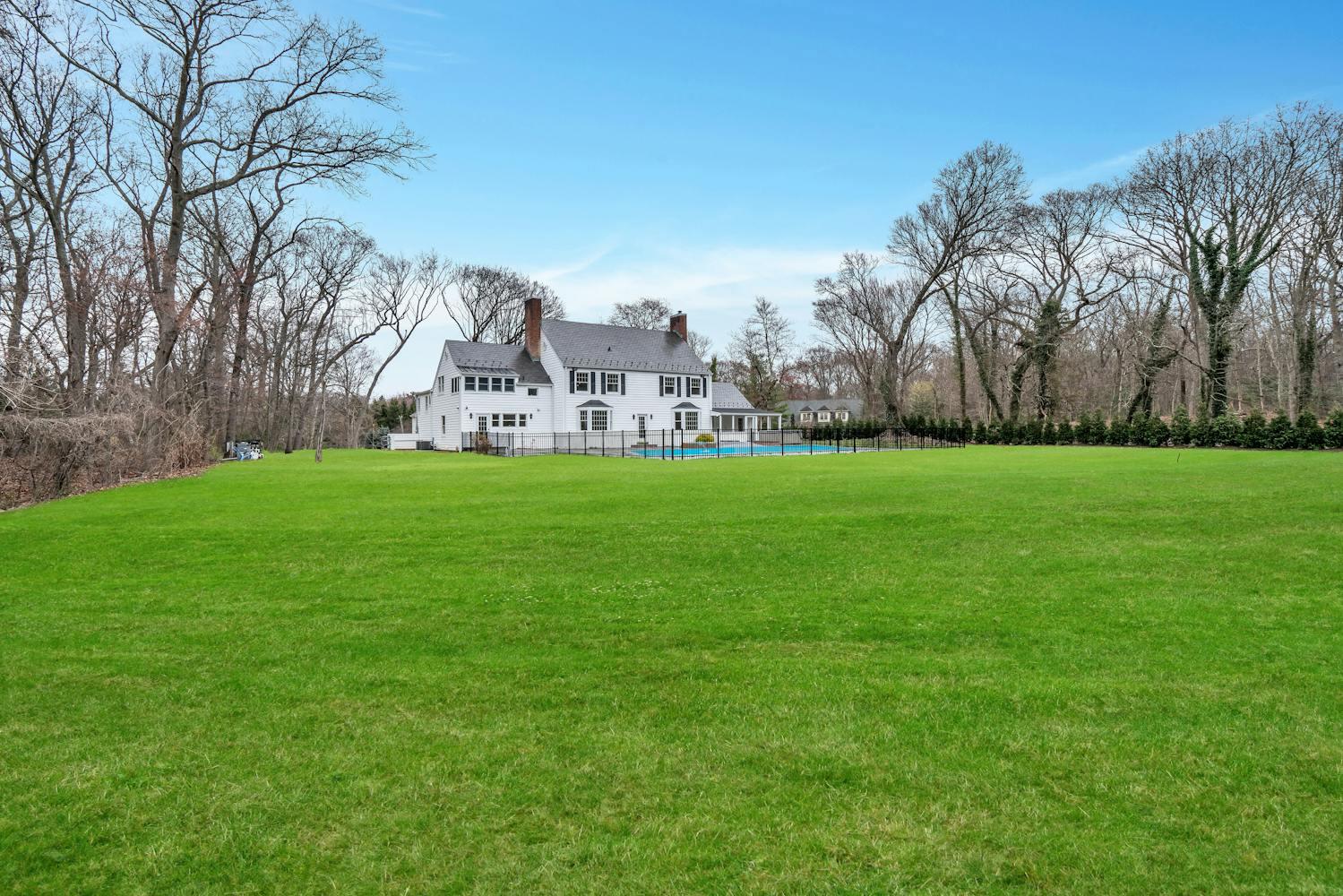 539 Split Rock Road, Syosset, New York image 35