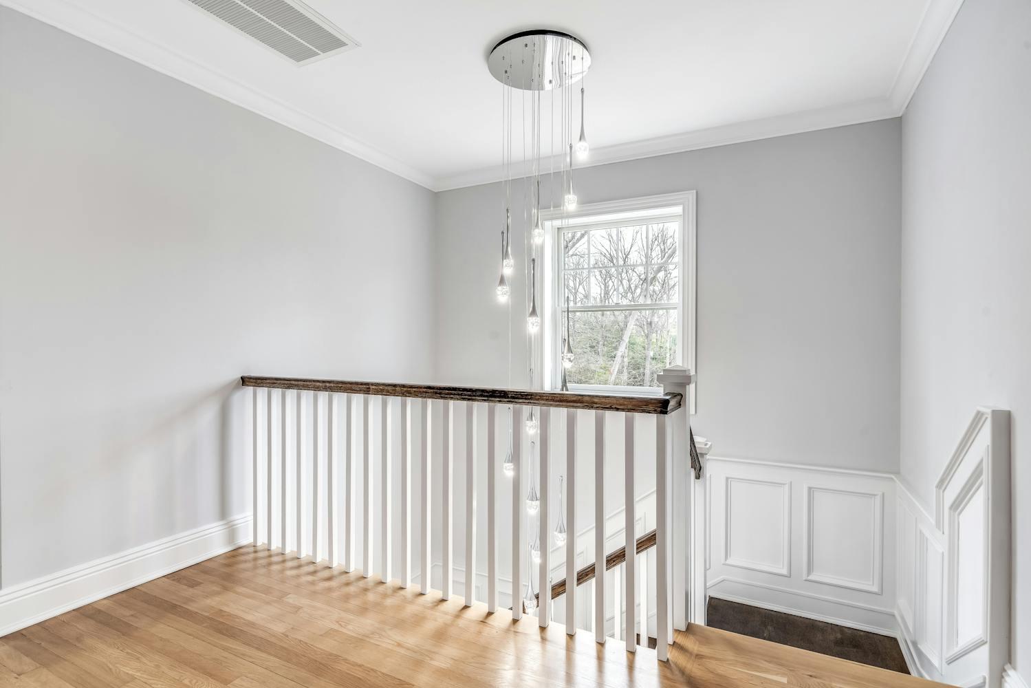 539 Split Rock Road, Syosset, New York image 8