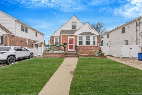 131 Grange Street Franklin Square NY 11010