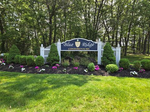 Photo of 132 Golf Lane, Medford, NY 11763 (MLS # 943601)