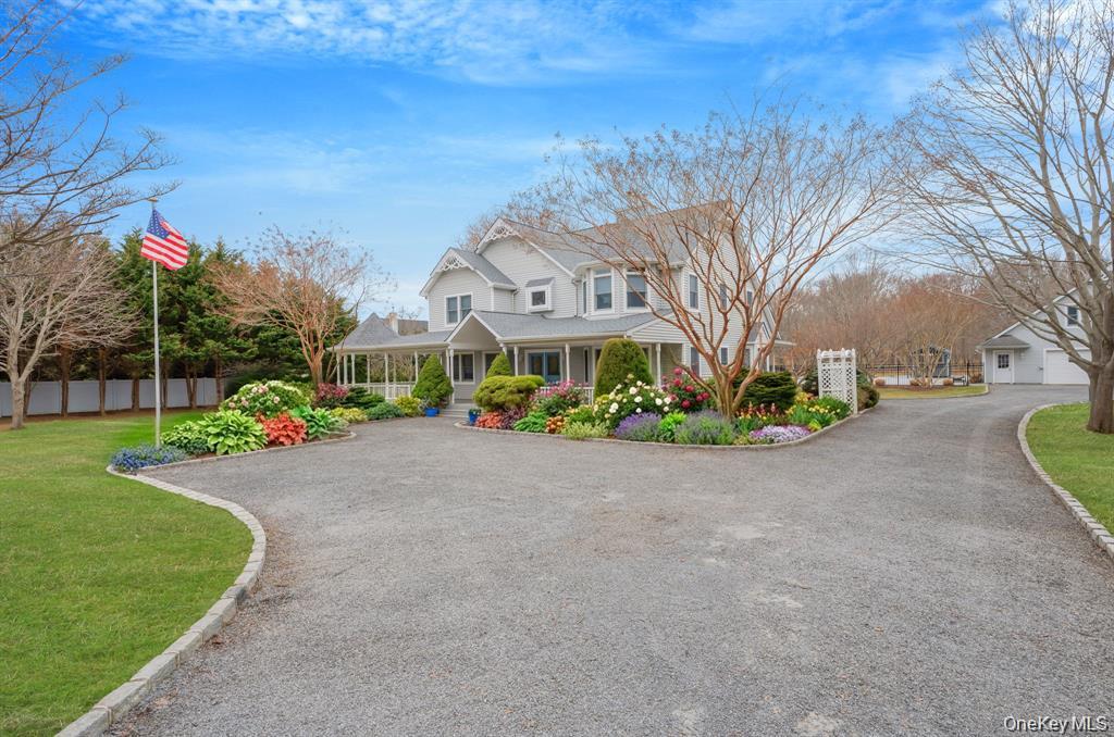 300 Private Road 8
