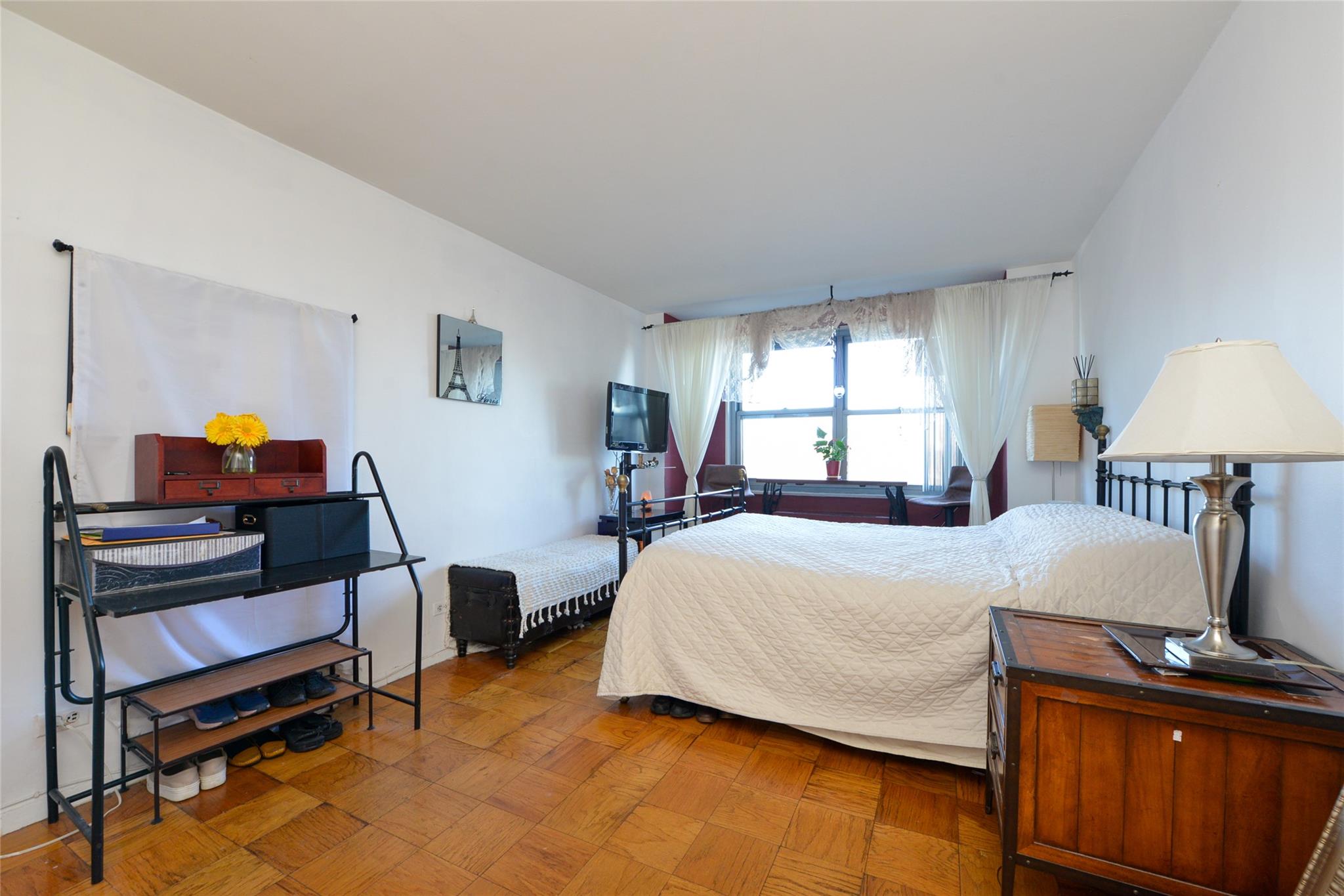 61-20 Grand Central Parkway #B 508, Forest Hills, New York image 16