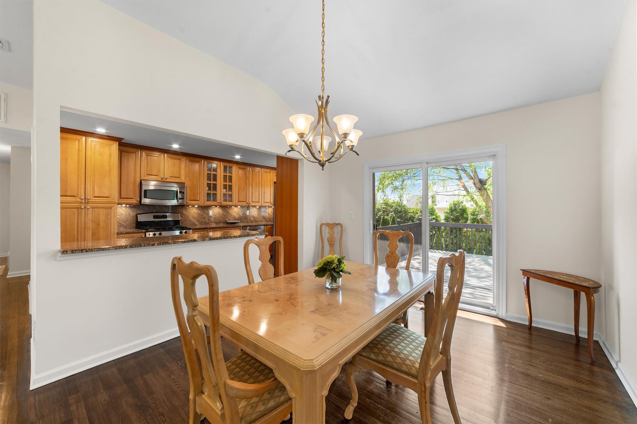 14 Skywood Court, Yonkers, New York image 9