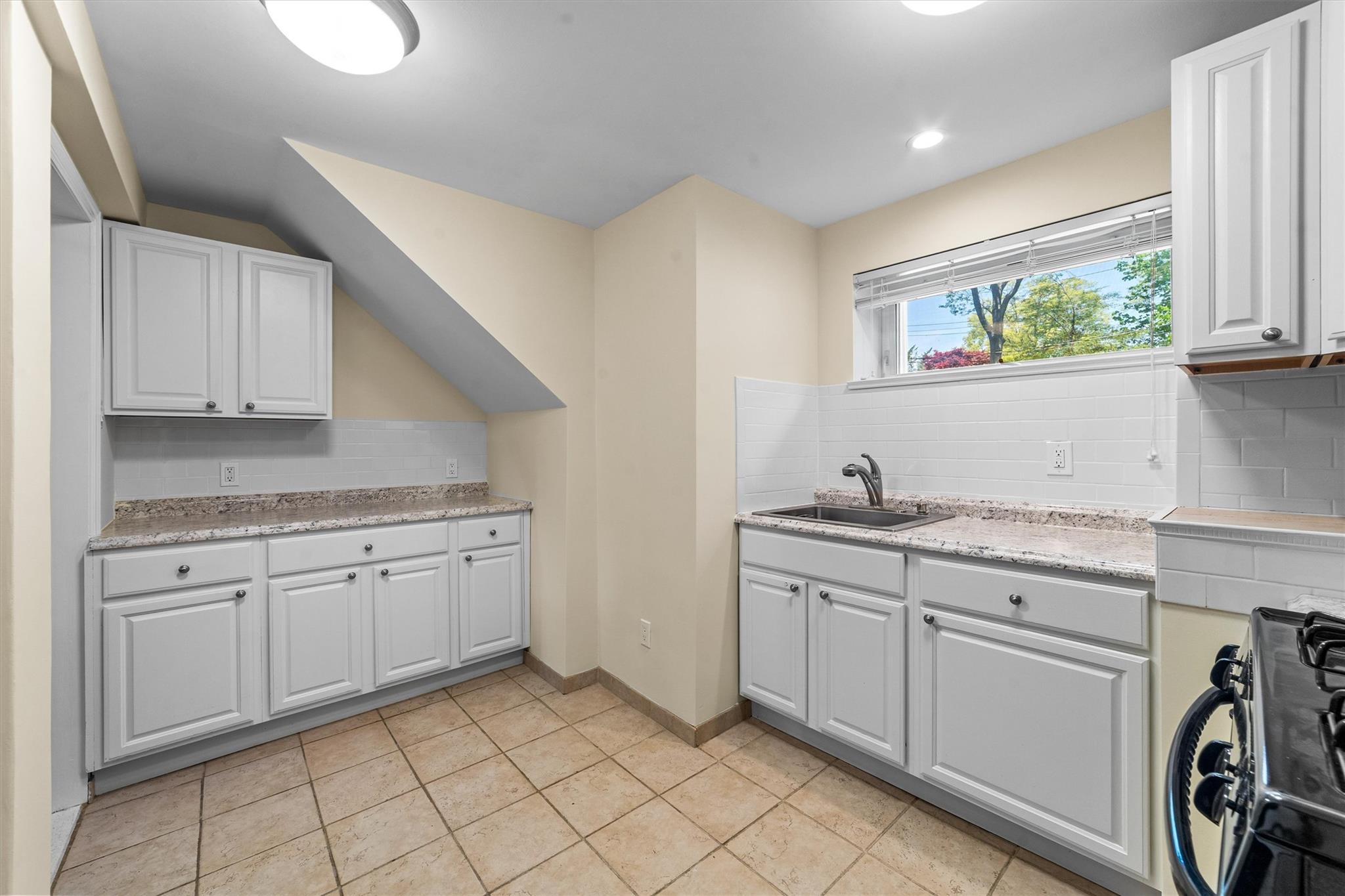 14 Skywood Court, Yonkers, New York image 27