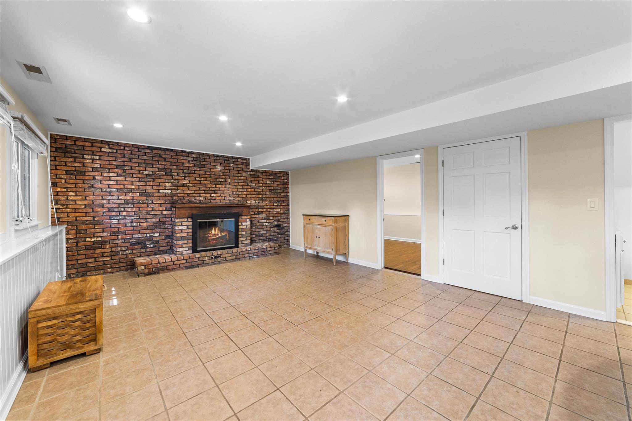 14 Skywood Court, Yonkers, New York image 24
