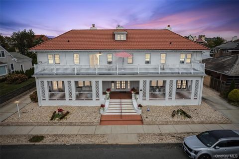 Photo of 161 W Beech Street, Long Beach, NY 11561 (MLS # 915070)