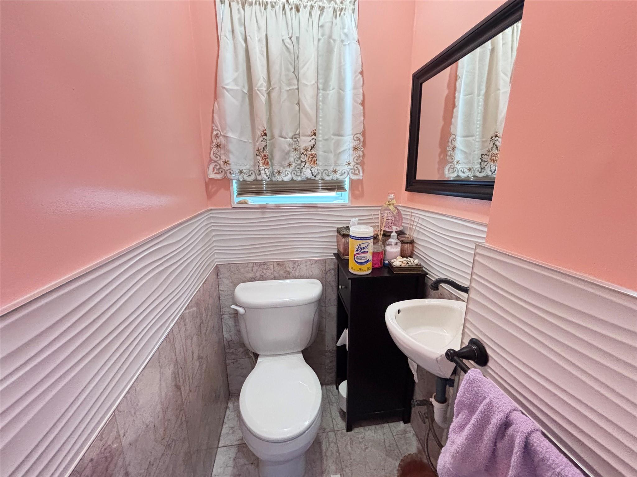 88-32 Vanderveer Street, Queens Village, New York image 9